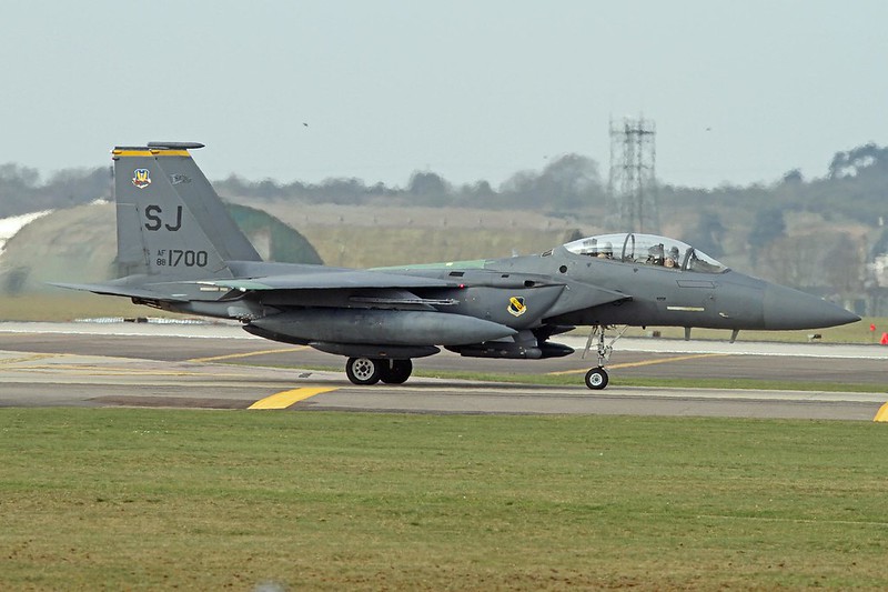 4 FW F-15’s + KC-10 Depart RAF Lakenheath